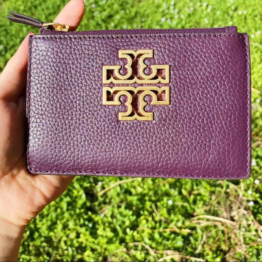 NWT Tory Burch Wallet/Wristlet - Picture 1 of 3